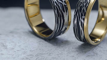 Обручальные кольца из разных металлов